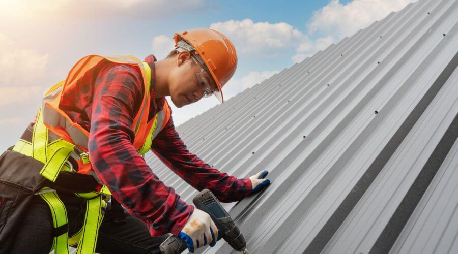 GAF certified roofer in Aurora, ME